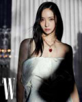f-x-krystal-w-korea-x-pomellato-july-2023-issue-digital-v0-pyguug7hf79b1.jpg
