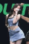 240720-ahyeon-v0-hfup9zomkiwg1.webp