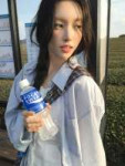 005260513ILLITInstagramUpdate-Yunah-5.jpg