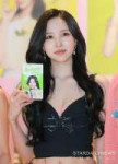 MinaM957n5902.jpg
