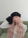 260204-niziu-twitter-updates-behind-photos-v0-lthj8r2r6hhg1.webp