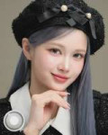 260203-triples-mayu-ooha-coco-mio-gray-advertisement-visuals-v0-enq8u02s0ghg1.webp