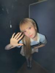 Mia.webp